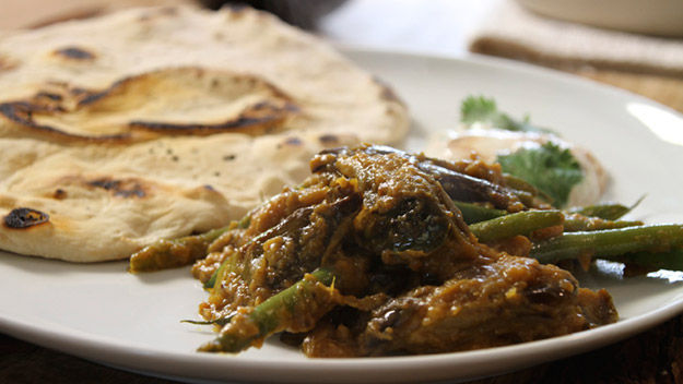 River Cottage Veg: Aubergine and green bean curry