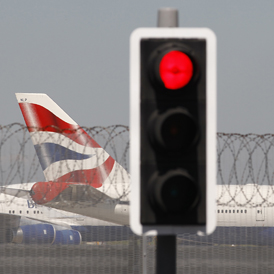 UK growth 'being throttled' by lack of airport capacity. (Reuters)