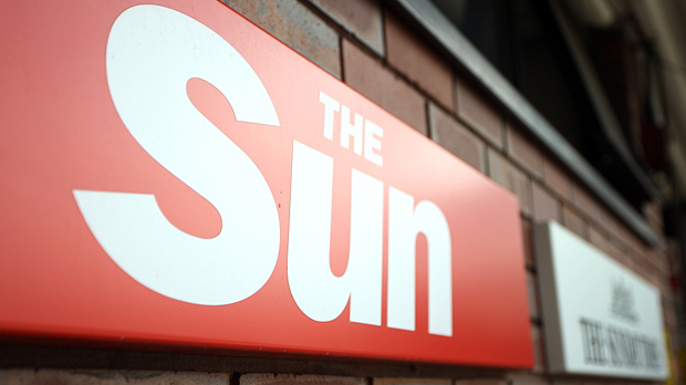Rupert Murdoch due in London to reassure staff at The Sun over the safety of their jobs after five arrests (Image: Getty) 