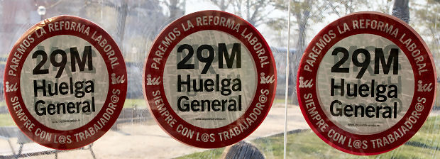 As Spain begins a 24-hour general strike in protest at pro-business labour reforms, Spanish journalist Roman Orozco warns that austerity is turning the country into a state of fear. (Reuters)