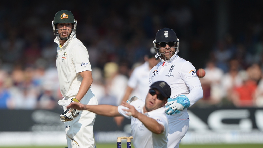 England take on Australia in the third Ashes test at Old Trafford