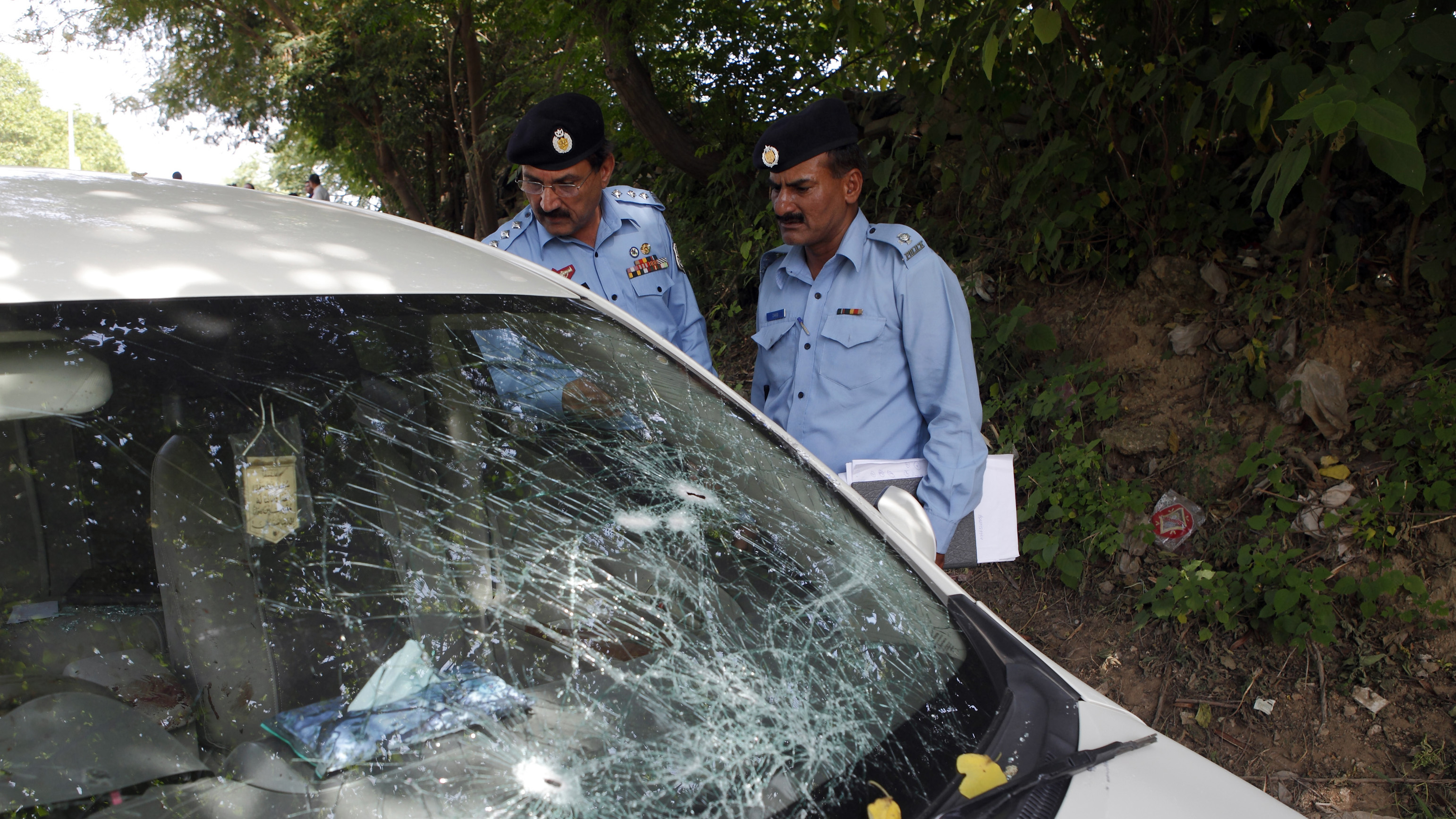 Prosecutor in Benazir Bhutto murder case shot dead. (Reuters)