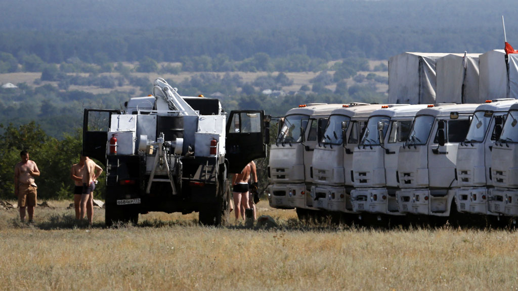 Russian trucks near Ukraine border (Reuters)