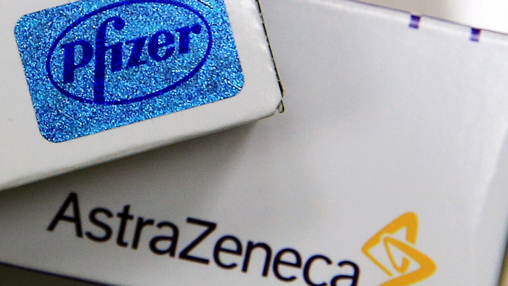 Pfizer has said it has given up on trying to acquire British drugs firm AstraZeneca