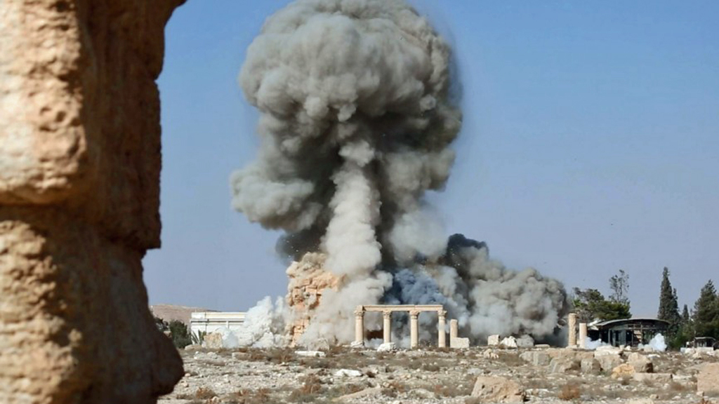 Palmyra temple destroyed picture