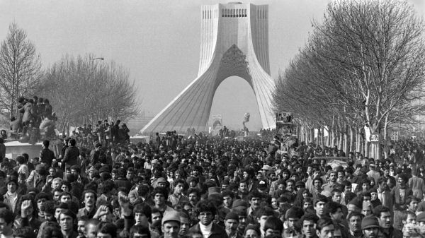 Hundred thousand of people gather at Tehran Freedom Square in 1979. (Getty)