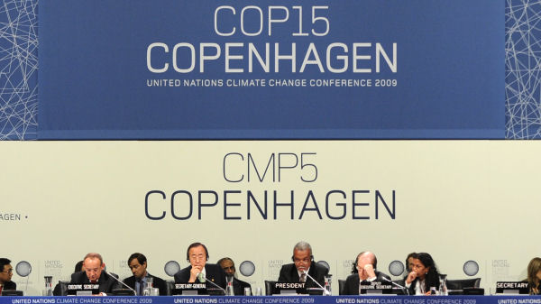 Executive-Secretary of the UN Climate Conference, Yvo de Boer and UN Secretary-General Ban Ki-Moon at the Copenhagen summit. (Getty)