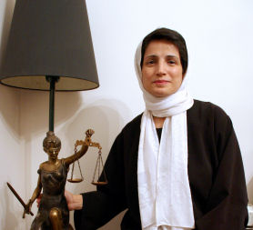 Iran human rights lawyer Nasrin Sotoudeh has been jailed (Photoforchange.net, Raha Askarizadeh)