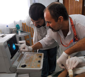 Doctors do not have up to date equipment but the situation is getting better in Afghanistan (Emergency)