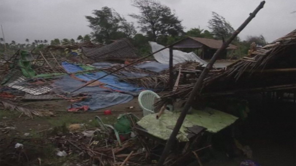 Tropical cyclone Mahasen kills six in Bangladesh - video - Channel 4 News