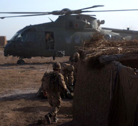 A Merlin helicopter resupplies soldiers in Afghanistan